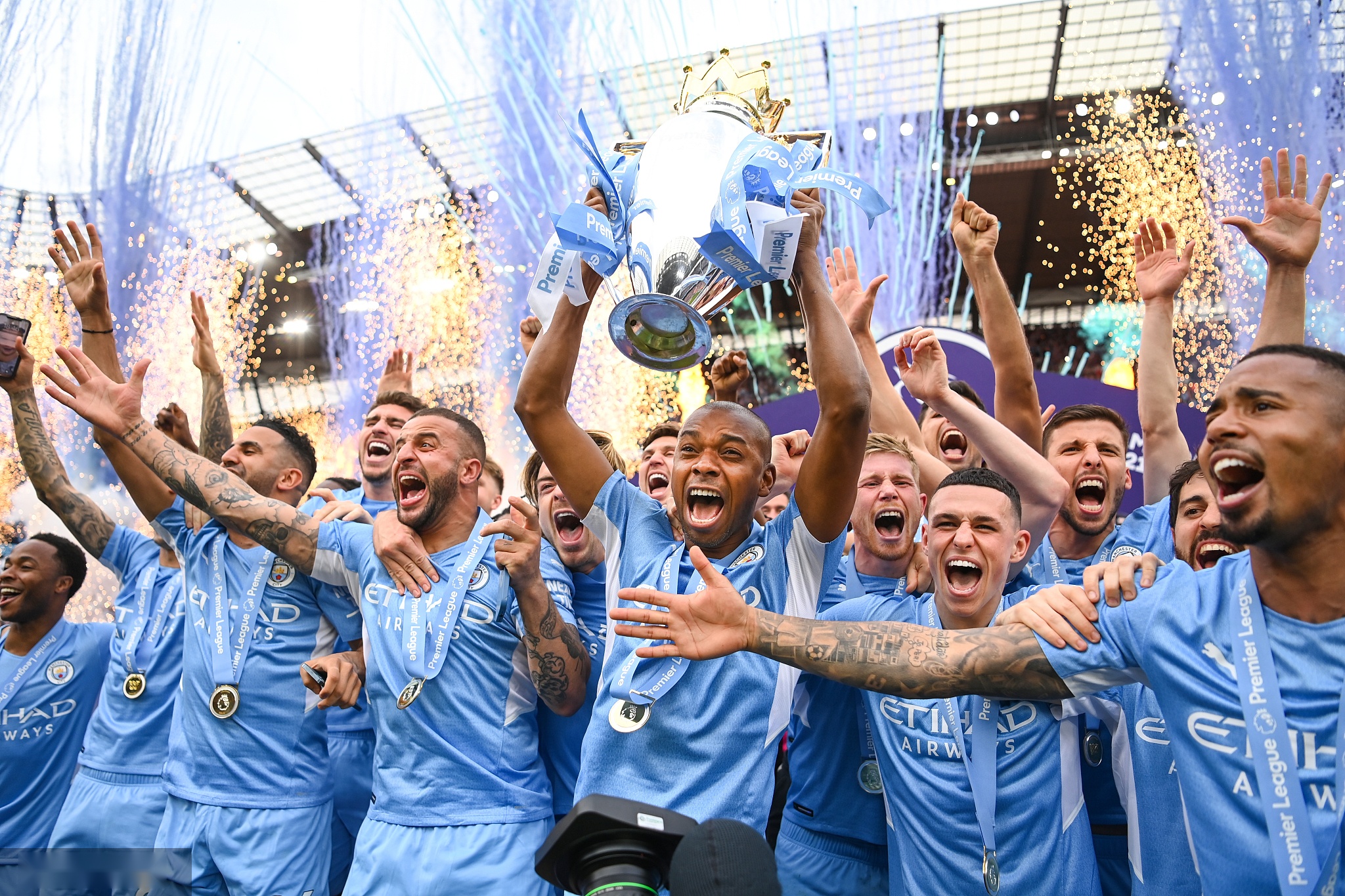 创造属于自 创造属于自