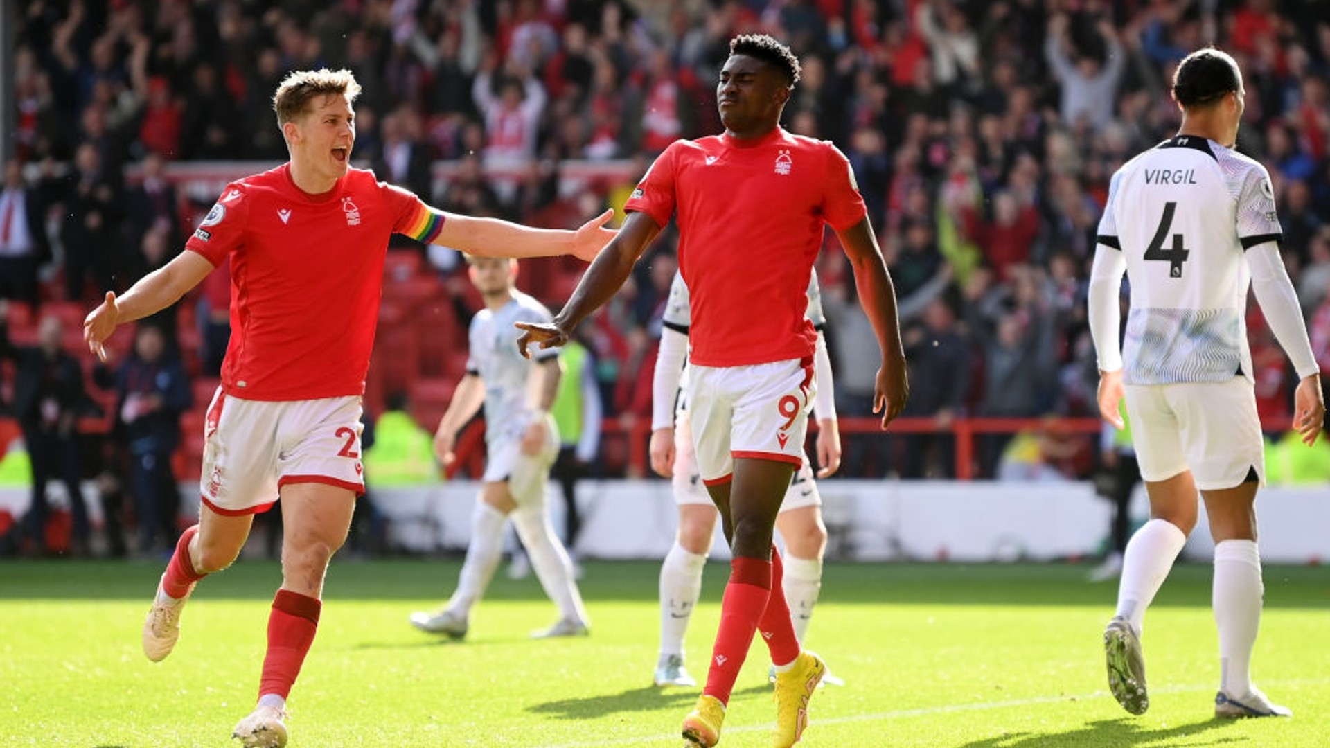 球员也已经 球员也已经